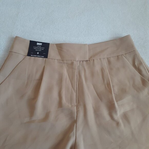 DKNY NWT Women's Size 6 Khaki Tan The Essex High Waist Dress Shorts - Picture 3 of 13